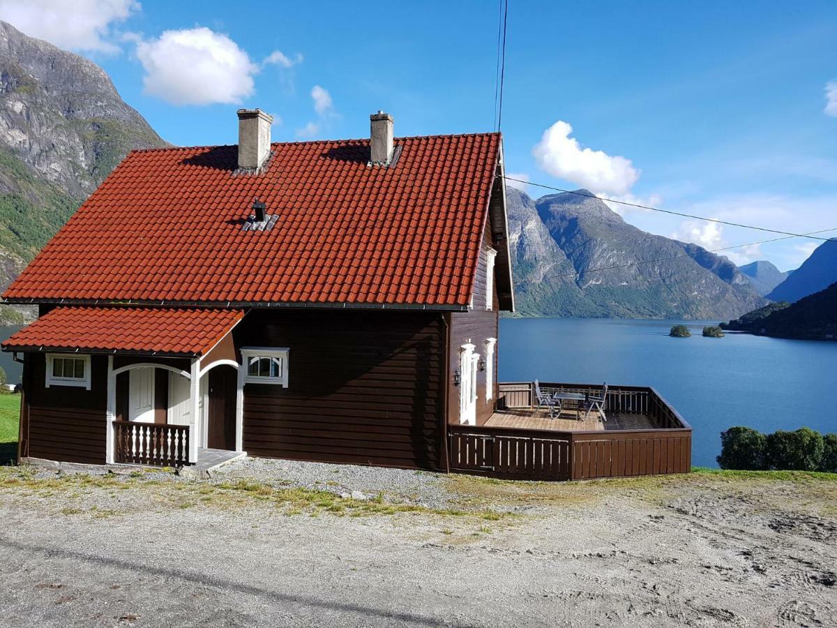 Charming Timber House In Stryn, Norway Villa Buitenkant foto