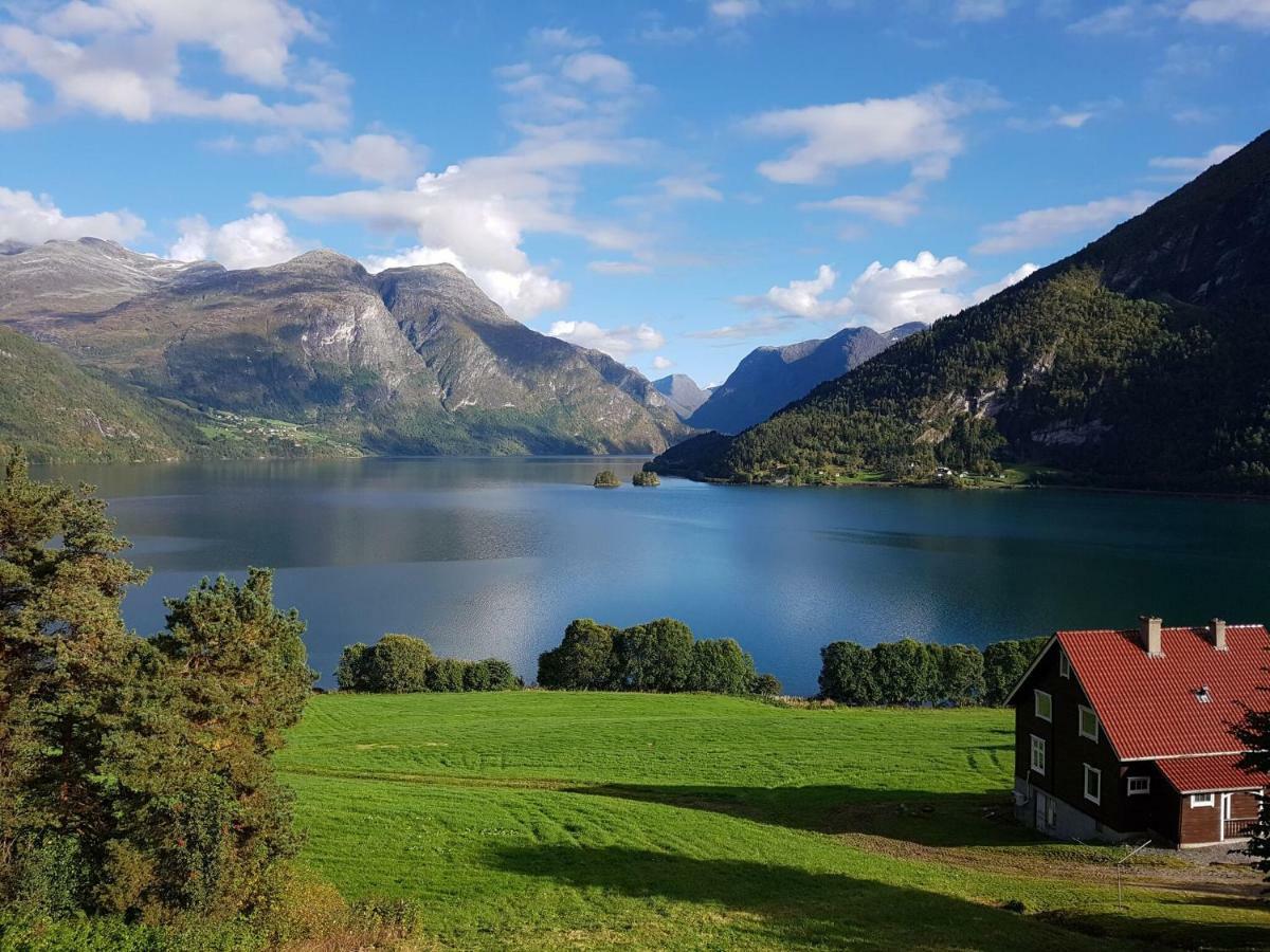 Charming Timber House In Stryn, Norway Villa Buitenkant foto